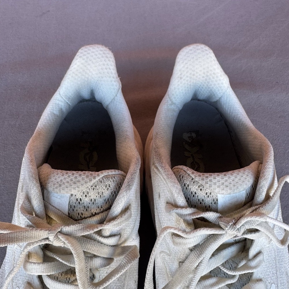 Size 8.5 - Hoka One One Clifton 10 White 1162031-WWH Women's - Picture 4 of 11